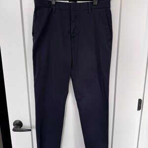 Banana Republic Men's Tapered Fit Chino Pants  W33 x 32L, Navy Blue